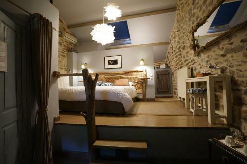 Bed & Breakfast La Seigneurie De Naves