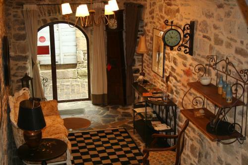Bed & Breakfast La Seigneurie De Naves