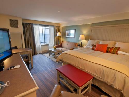 1000 Islands Harbor Hotel