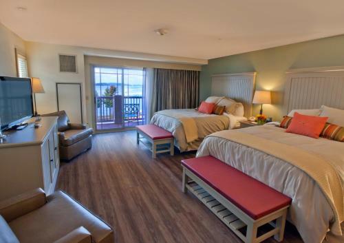 1000 Islands Harbor Hotel