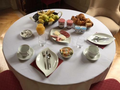 Bed & Breakfast Au Chateau De Montbraye