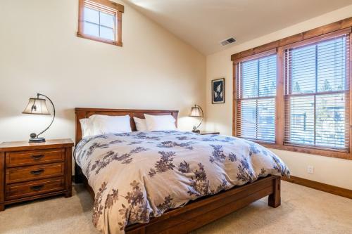 Lodges 1193