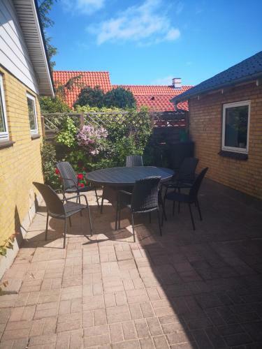 Hostal Commuter Room For One Or Two People