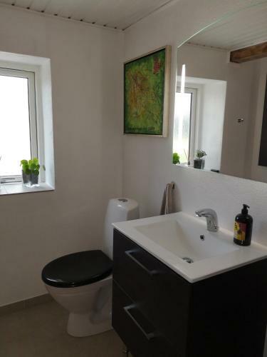Hostal Commuter Room For One Or Two People