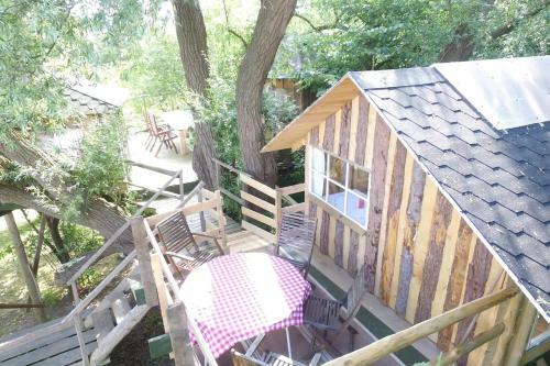 Treehouse B&B