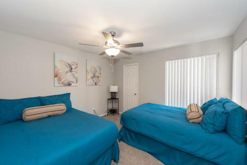 Apartamento Modern 70's 2br + Game Night House + Pool & Gym