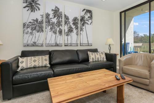 C300 Mid-century Palm Paradise