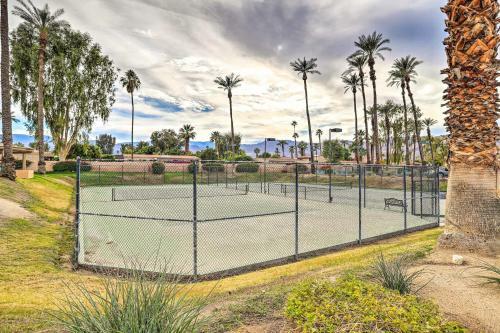 Apartamento Palm Desert Home With Private Patio And Grill!