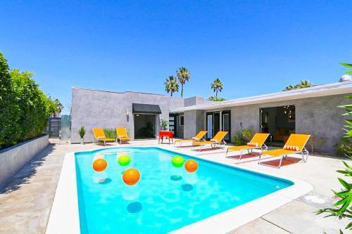 The Estate At Palm Desert