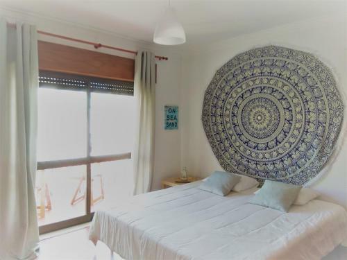 Albergue Mahara Caparica Surf Camp