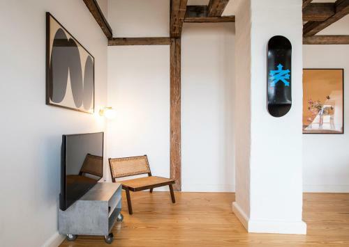 Apartamento The Town Hall Penthouse - Into This Place