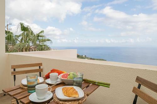 Barbecue And Sunbathing With Sea View, Casa Skyline