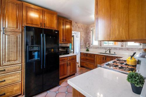 Prime Location Three Bedroom Beautiful Villa