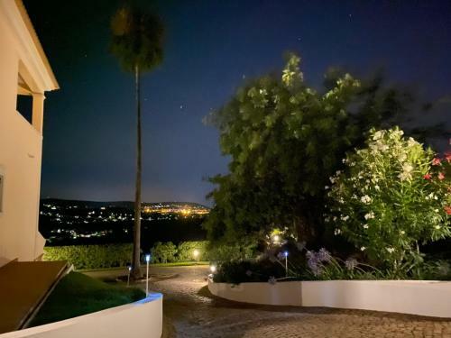 Villa Casa Monte Santa Luzia