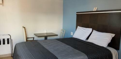 Motel Day N Nite Inn