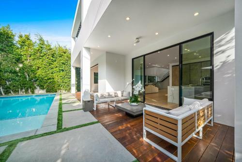 The Dream Villa