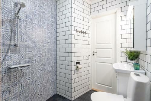 Hostal Pikisaari Guesthouse