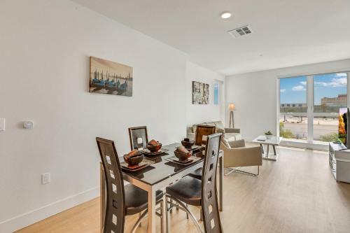 Suitesrus Apart Hotel Near Dodgers Stadium