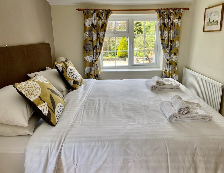 Hostal Plumpton Court