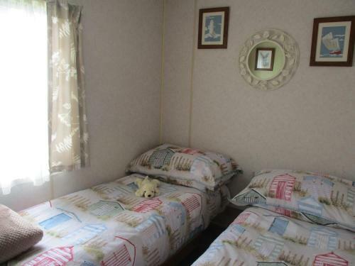 Summer Breeze Caravan