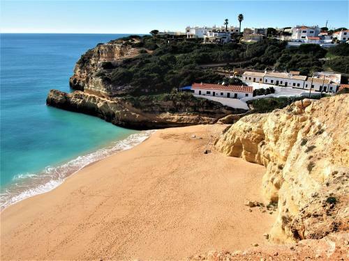 Apartamento 2m - Praia Do Carvoeiro