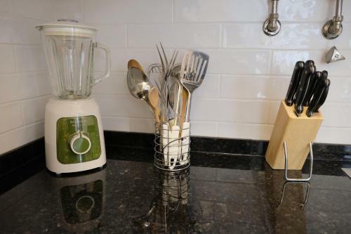 Apartamento Peaceful & Spacious Apt With Parking & Queen Bed