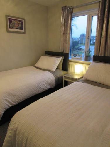 Levenview Holiday Apartment Loch Lom