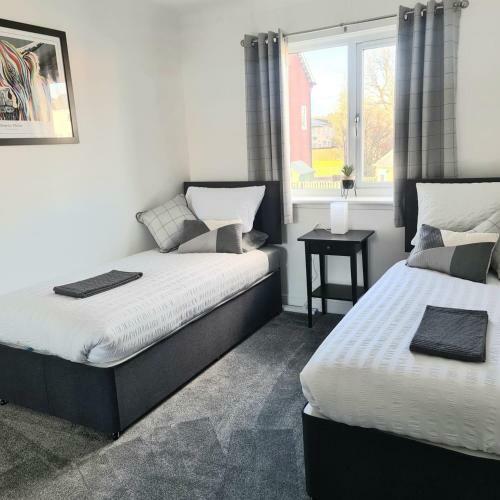 Levenside Holiday Apartment, Balloch, Loch Lomond