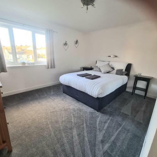 Levenside Holiday Apartment, Balloch, Loch Lomond
