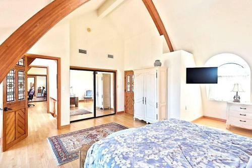 Villa European Elegance Ocean Bluffs