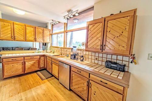 Villa European Elegance Ocean Bluffs