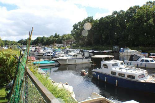 1-bed Riverside, Apartment In Balloch, Loch Lomond