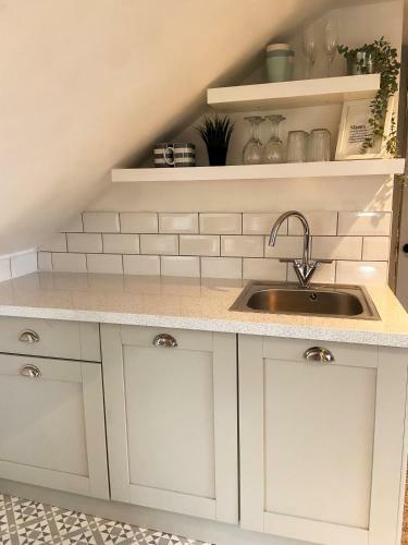 The Little Ayr Bnb Seaside Apartment