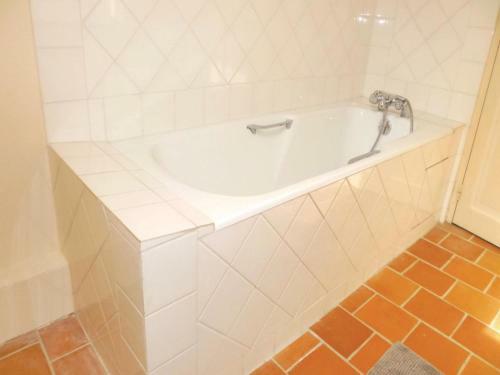 Holiday Home Rue Du Val de Douet