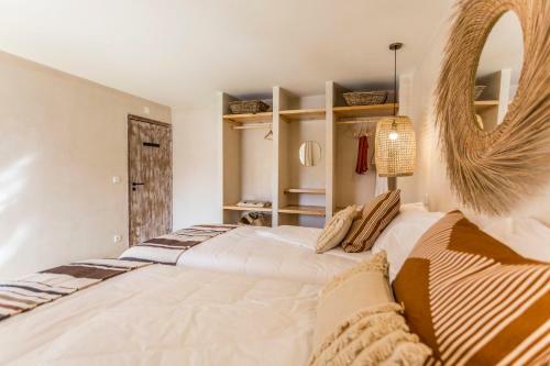 Sea�ya Family Surf Houses