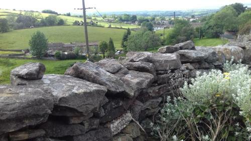 Dales View House