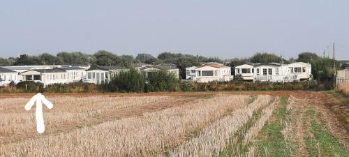 2 Bedroom Caravan For Rental At Skipsea Sands