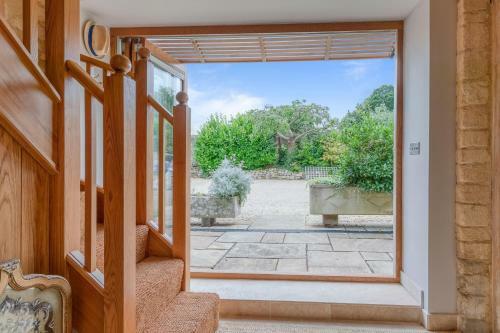 Little Coach House