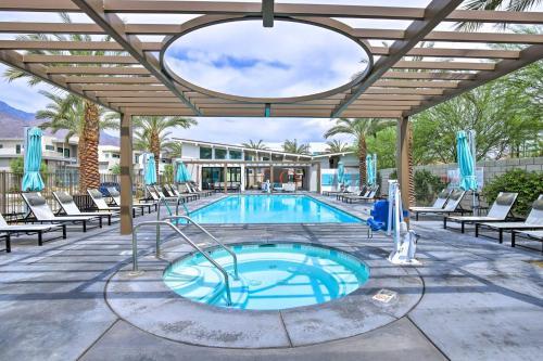 Sleek Townhome With Private Pool, Gym, And More!