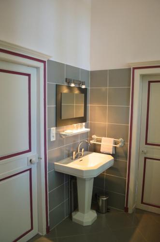 Bed & Breakfast Abbaye De Vauluisant