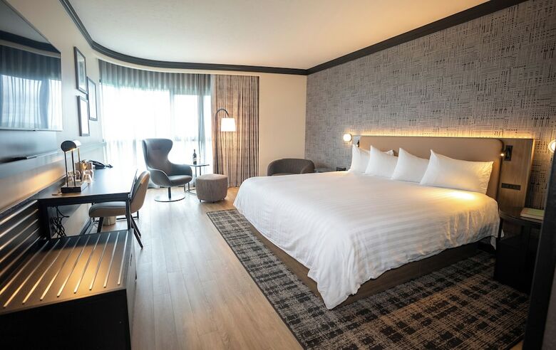 Brookstreet Hotel - Corporate Double