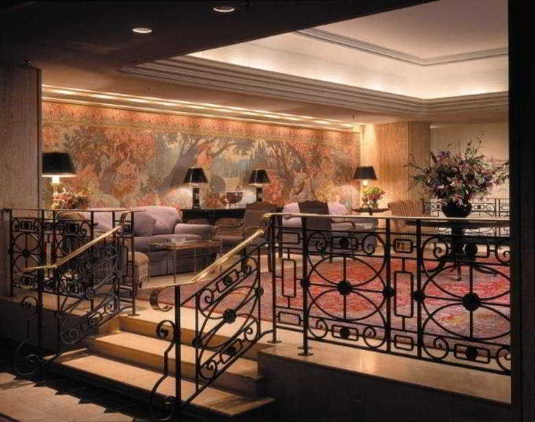 Four Seasons Hotel Toronto - Deluxe
