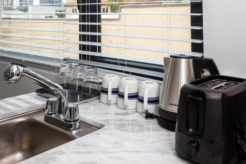 Apartamento 2 Bedroom, 2 Bathroom Detached Apt Max 7 Sleepers