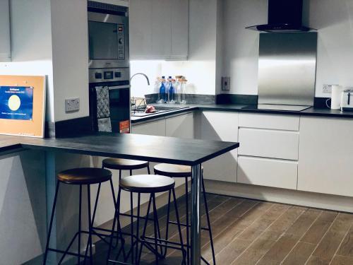 Apartamento City Centre. Newly Refurbished. Quiet.