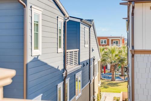 Bayside Cove Retreat