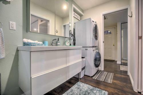 Apartamento Contemporary San Diego Gem With Community Pool!