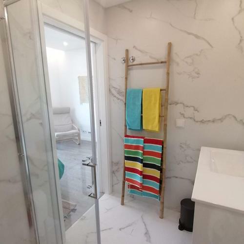 Apartamento Ribeira D'ilhas Central Home