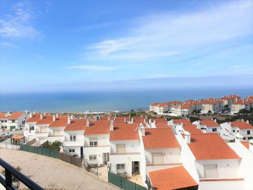 Apartamento Ribeira D'ilhas Central Home