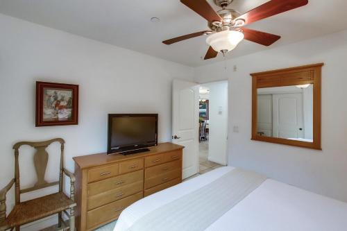 Bay Villa #3906