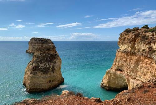 Luxurious Villa With Beautiful See Views & Spacious Garden